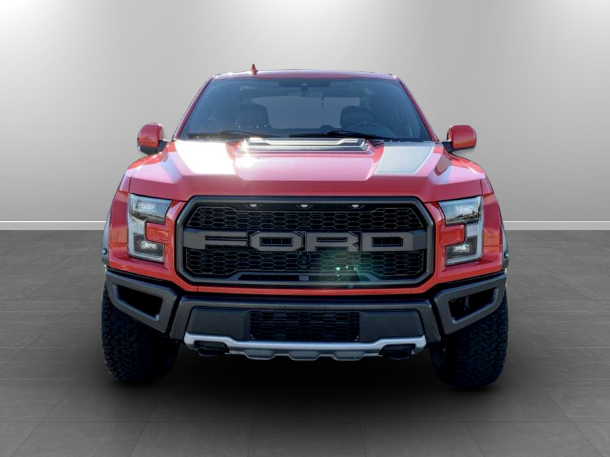 Photo 2 of this Ford F-150