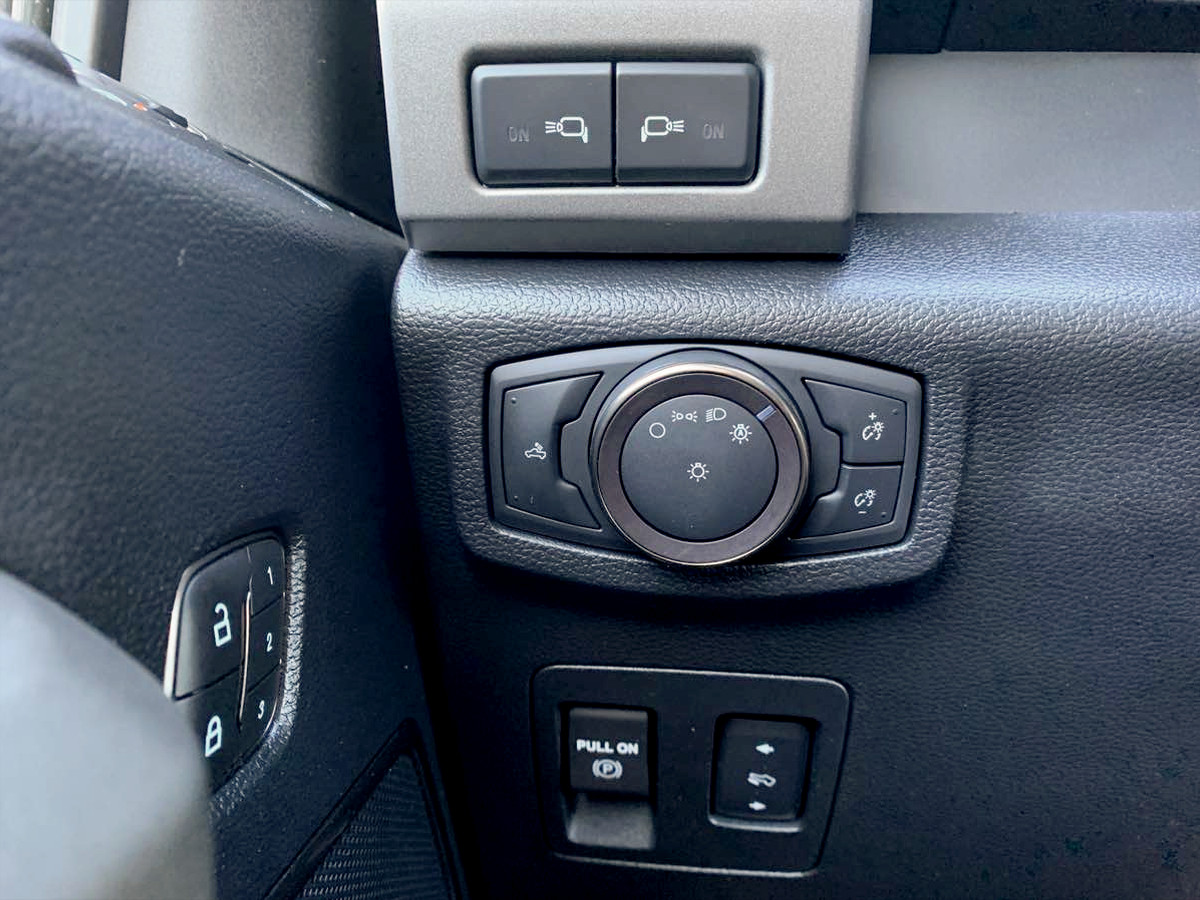 Photo 21 of this Ford F-150