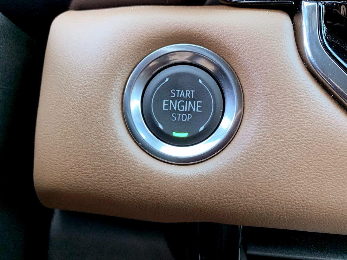 Photo 25 of this GMC Canyon