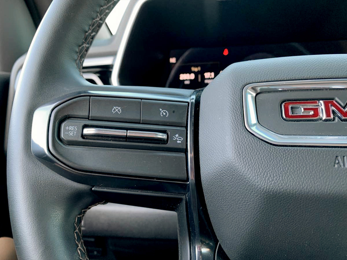 Photo 22 of this GMC Canyon