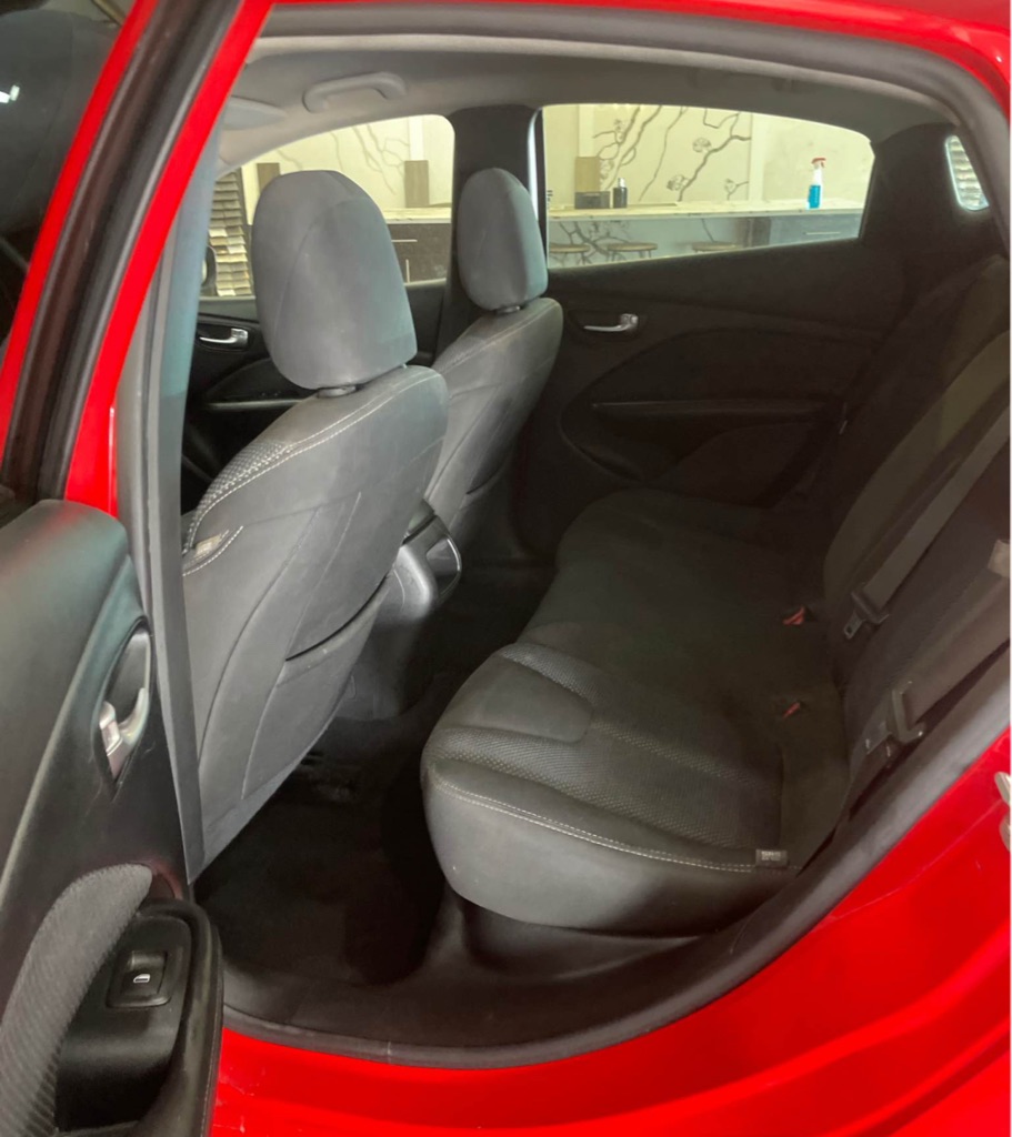 2016 Dodge Dart SXT - Photo 8