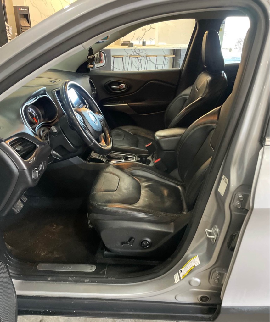 2020 Jeep Cherokee Limited - Photo 8