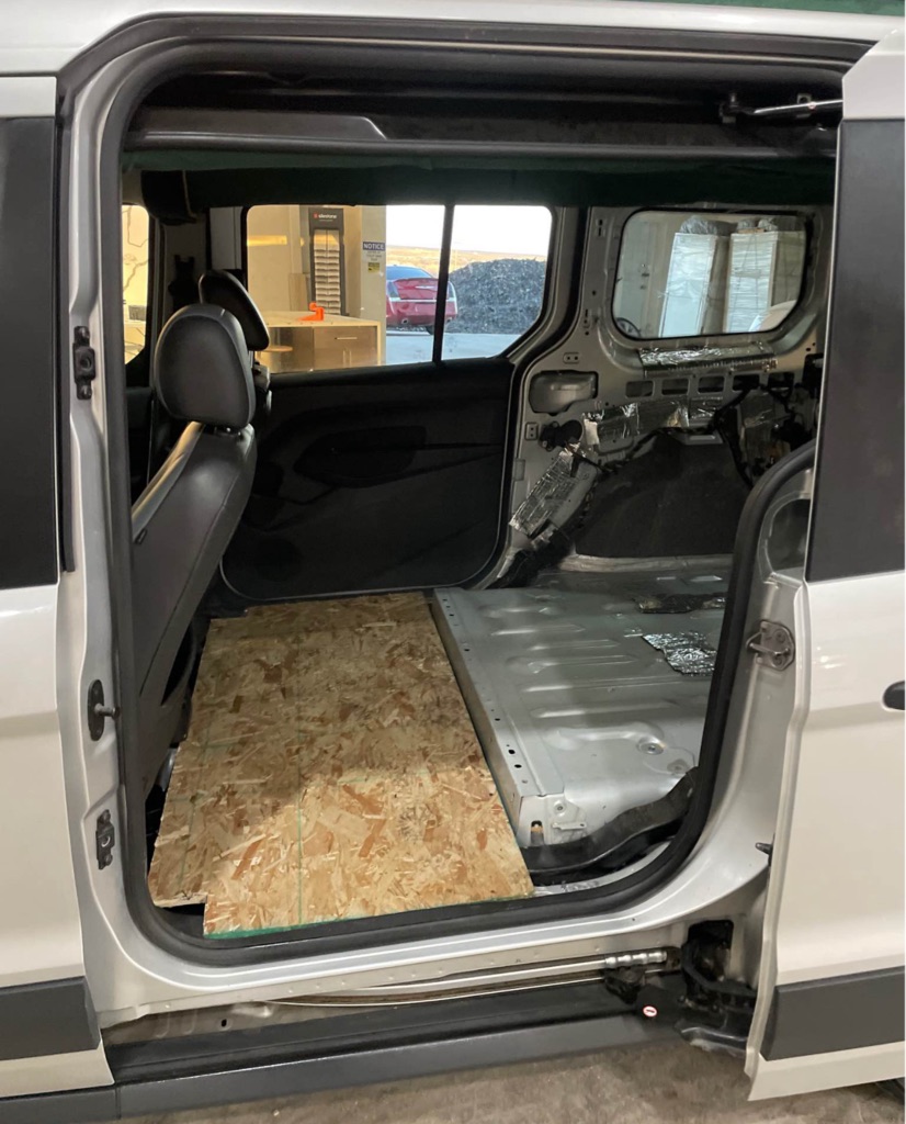 2014 Ford Transit Connect XLT - Photo 9