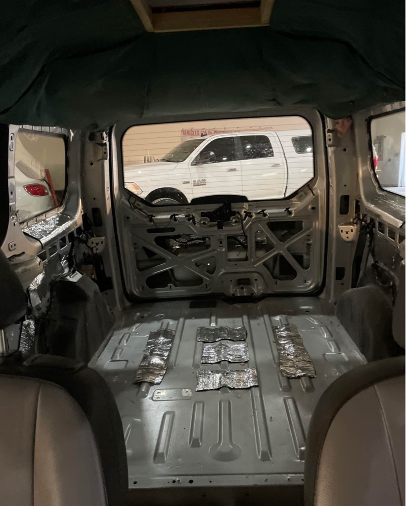 2014 Ford Transit Connect XLT - Photo 12