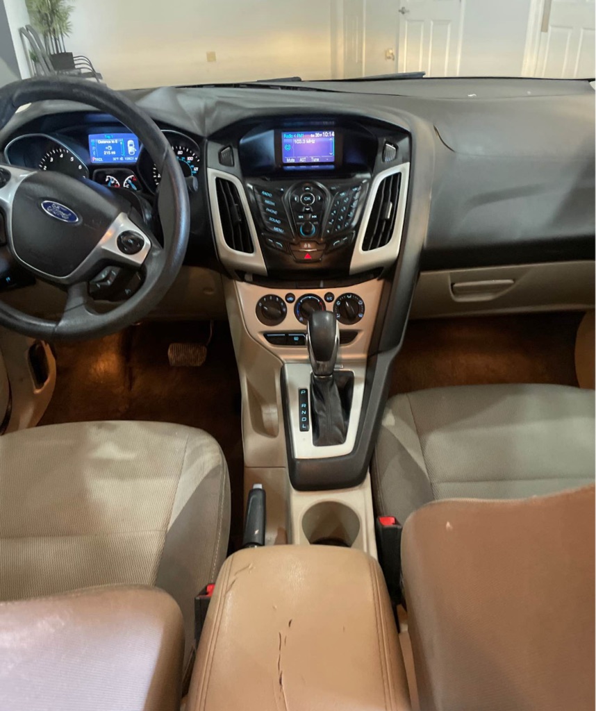 2013 Ford Focus SE - Photo 12