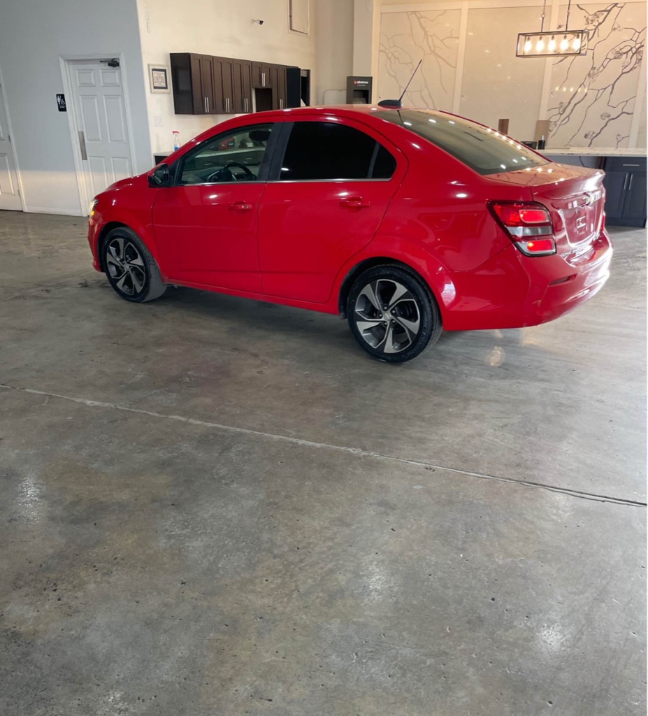 2017 Chevrolet Sonic Premier - Photo 6