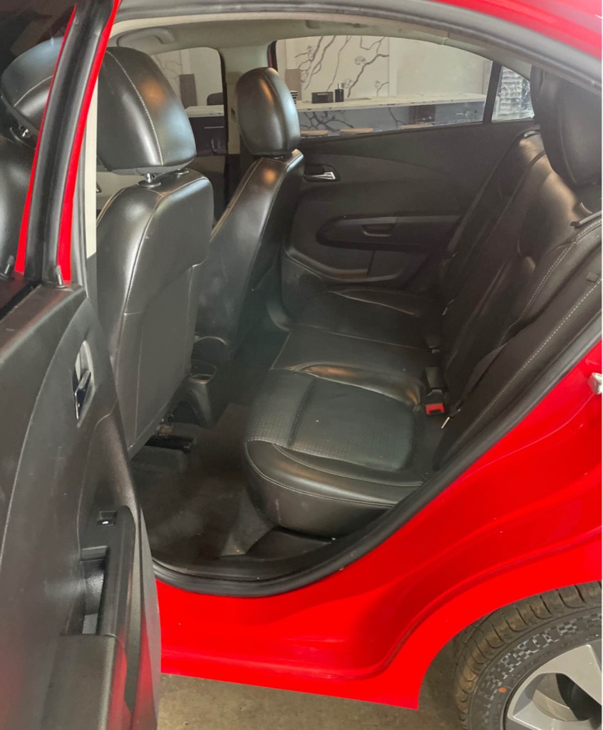 2017 Chevrolet Sonic Premier - Photo 8