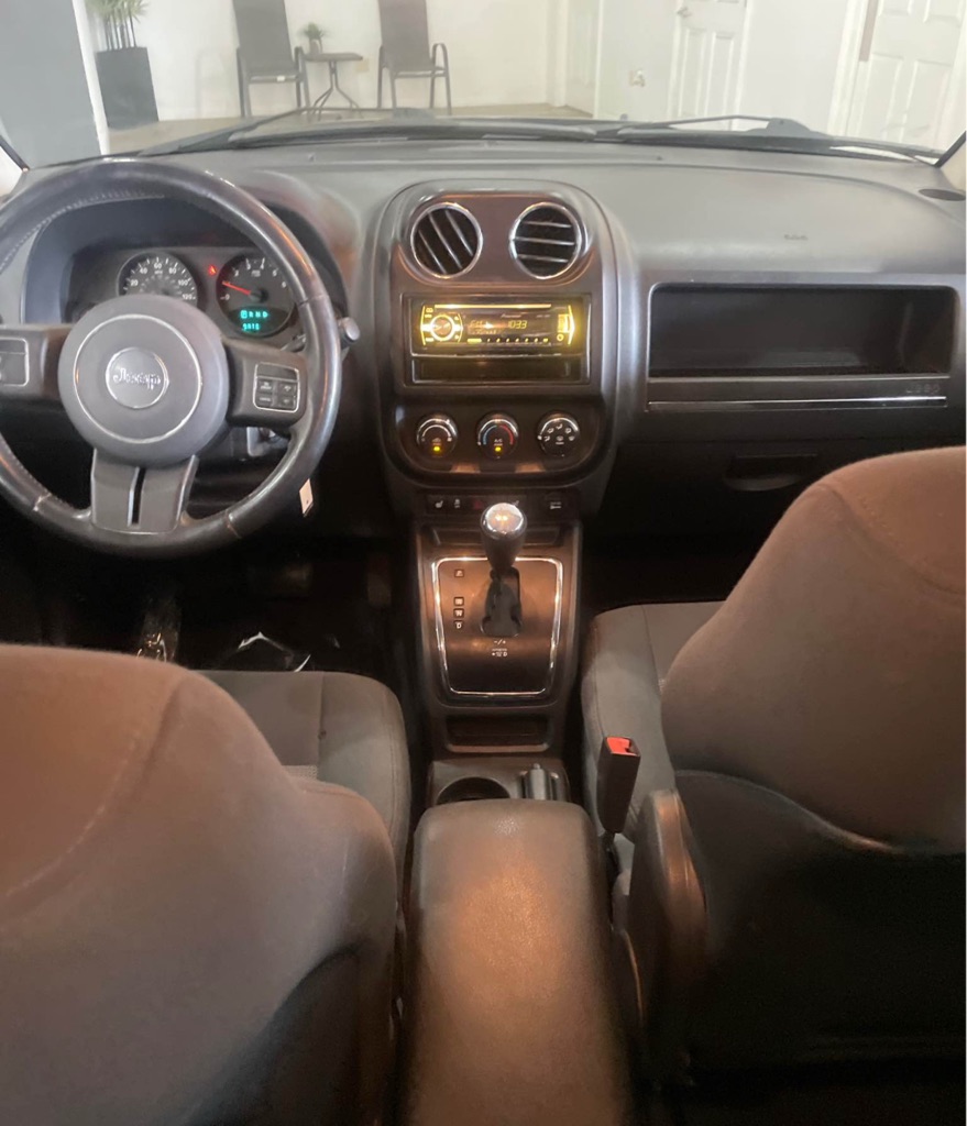 2012 Jeep Compass Latitude - Photo 13