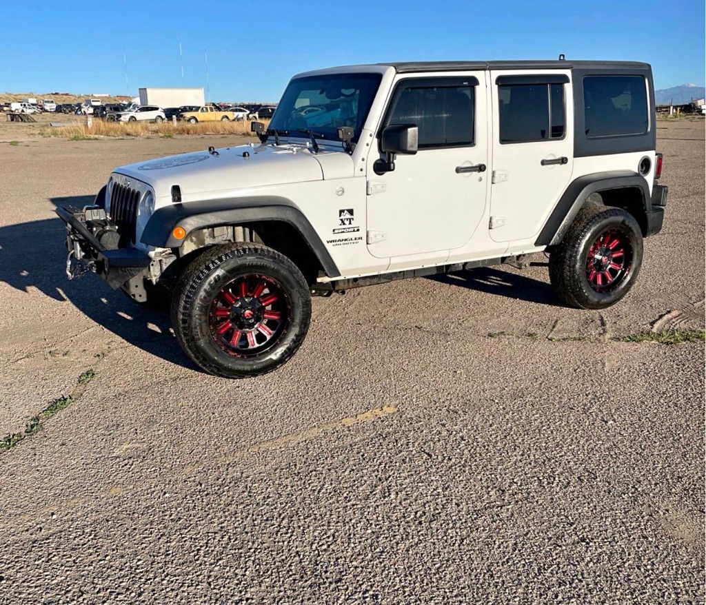2016 Jeep Wrangler Sport S's photo
