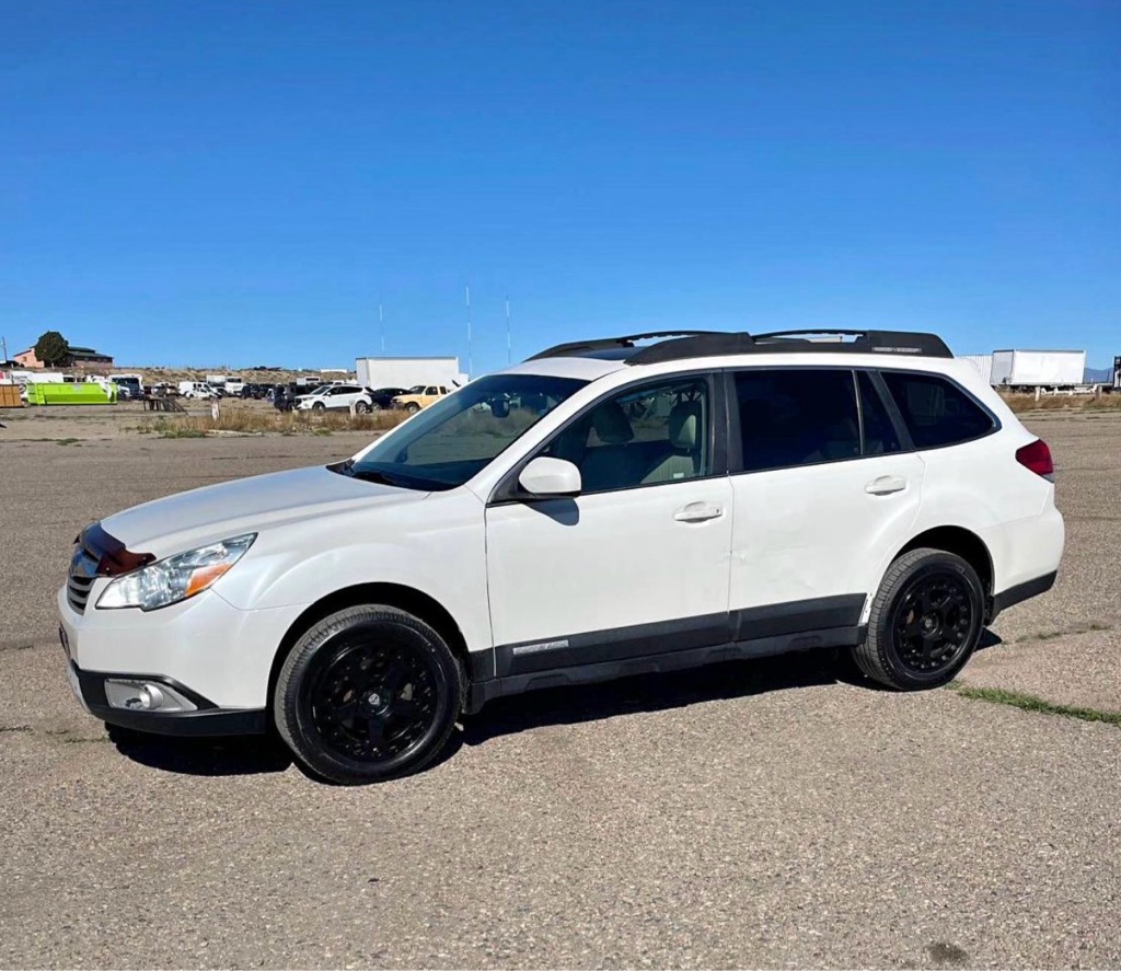 2011 Subaru Outback 2.5i Limited CVT's photo