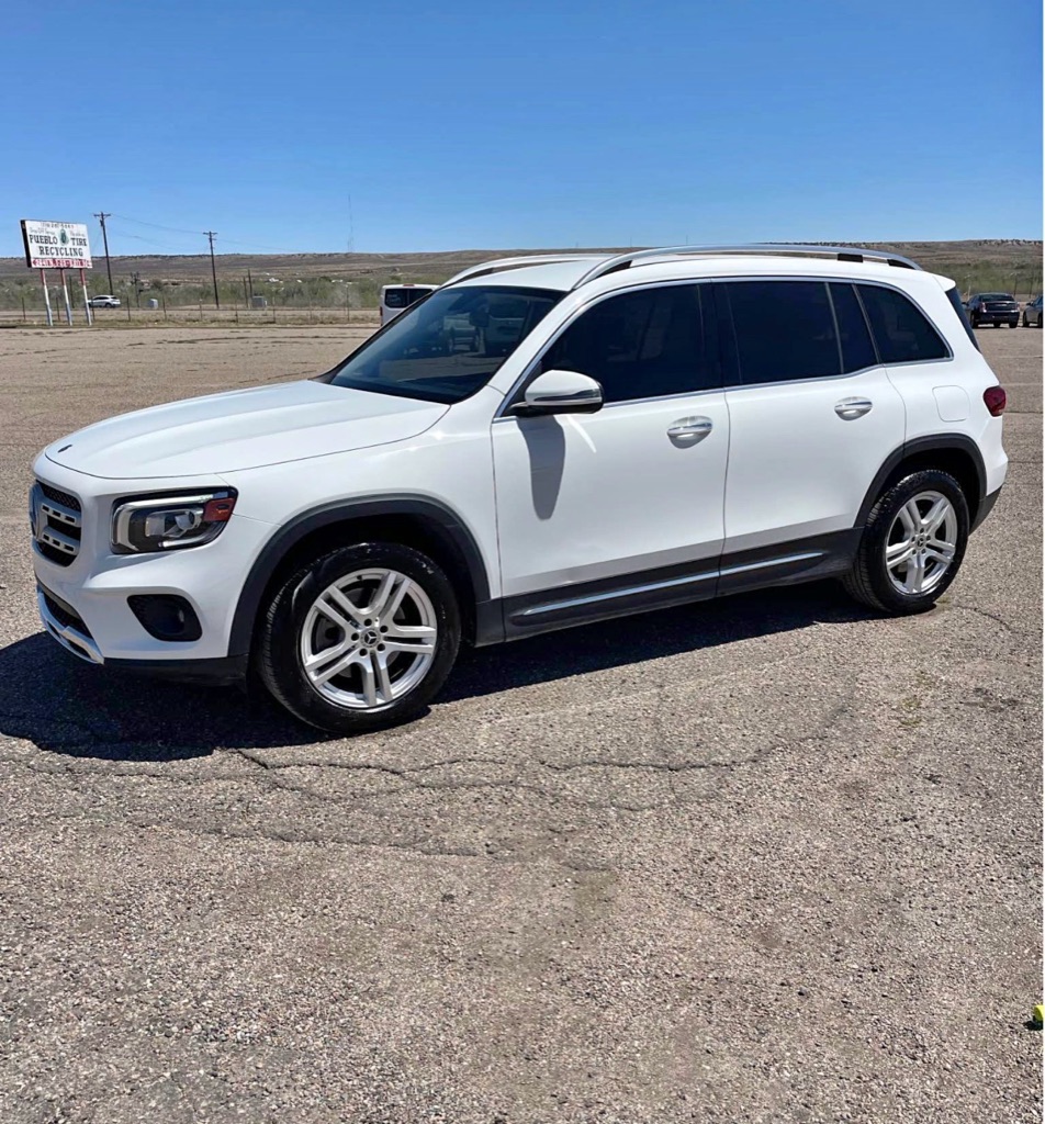 2021 Mercedes-Benz GLB GLB250 4MATIC's photo