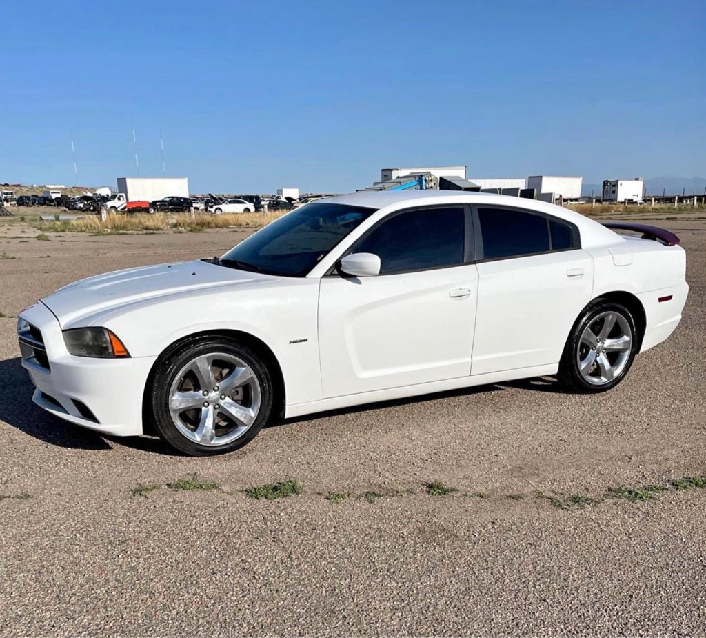 2012 Dodge Charger R/T's photo