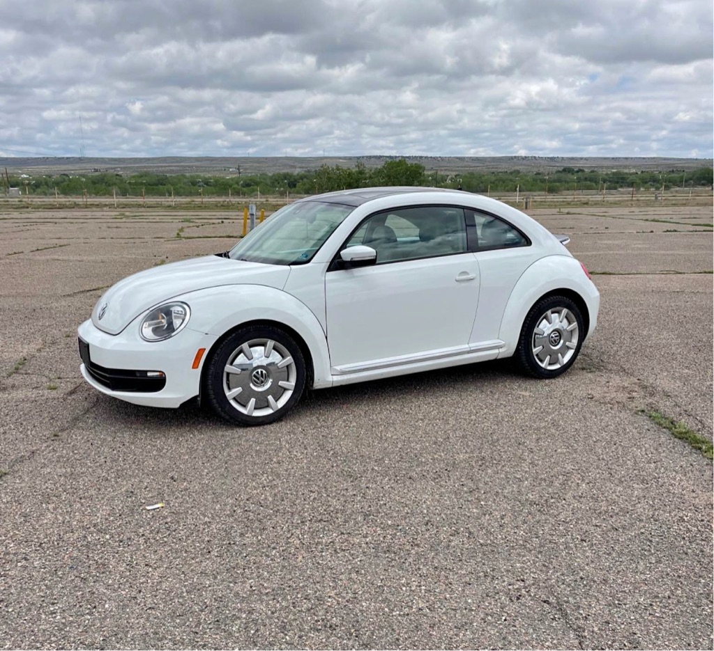 2016 Volkswagen Beetle 1.8T SEL Auto PZEV's photo