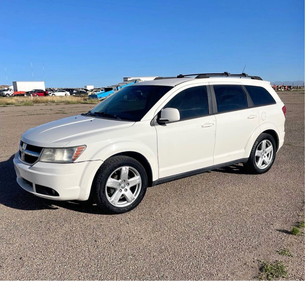 2010 Dodge Journey SXT AWD's photo