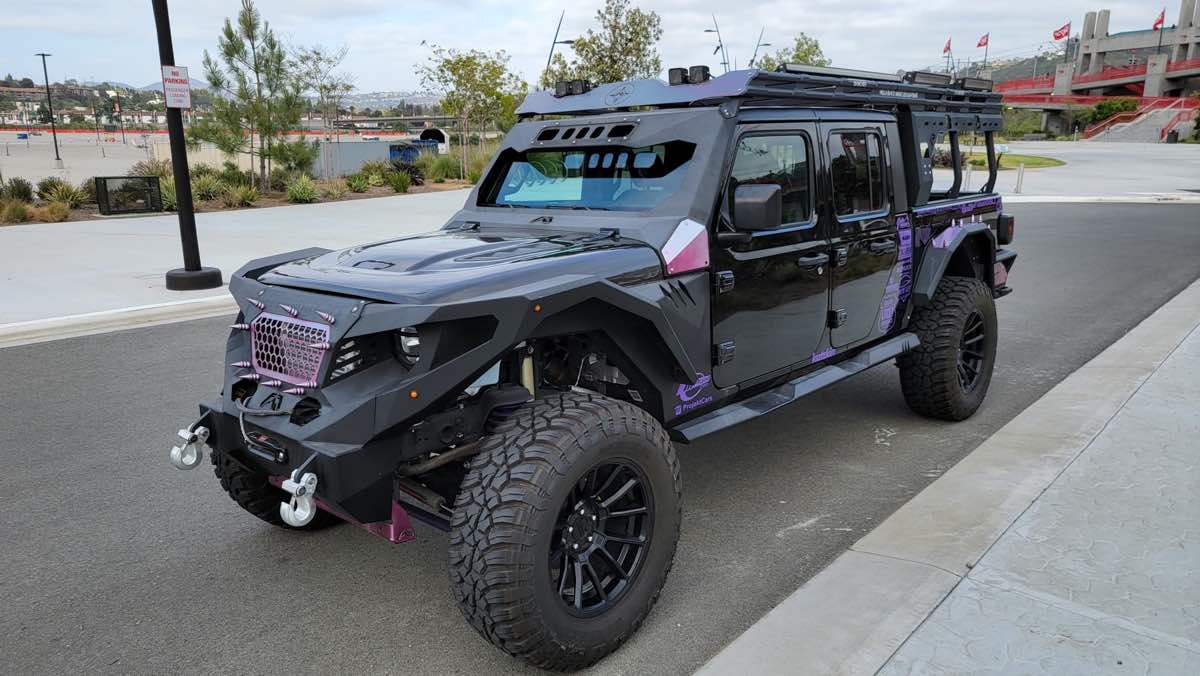 2021 Jeep Gladiator Sport S - Photo 2