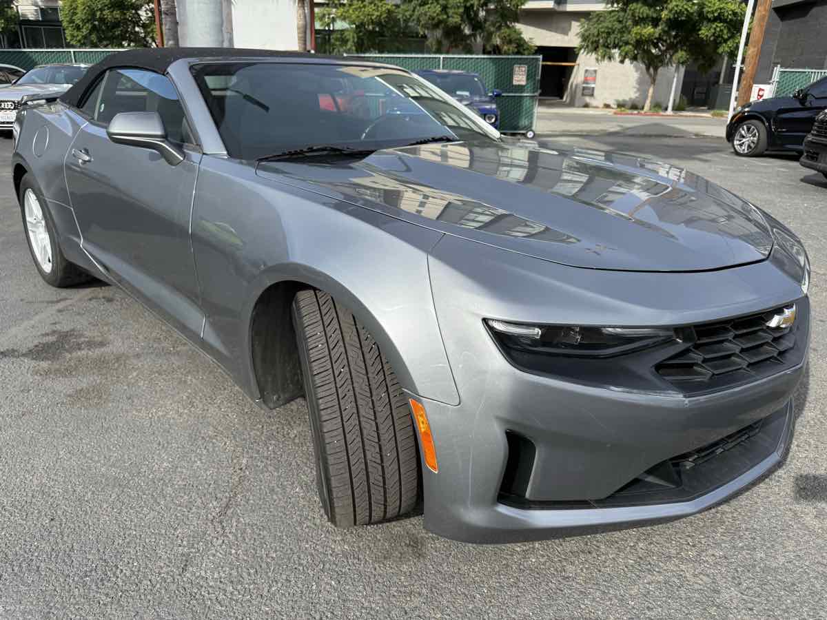 2020 Chevrolet Camaro 1LT - Photo 2