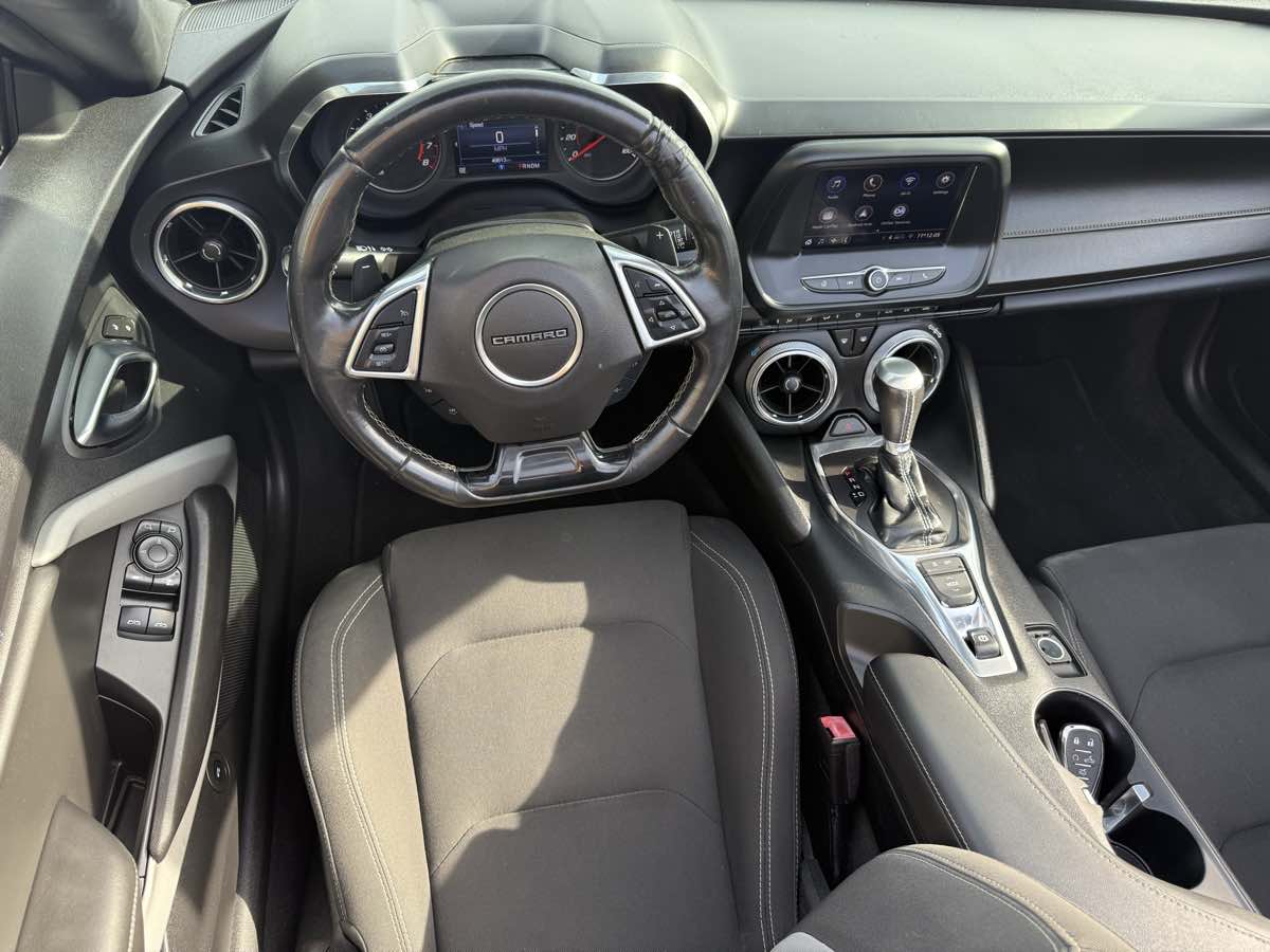 2020 Chevrolet Camaro 1LT - Photo 10