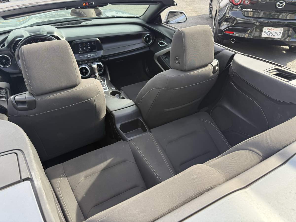 2020 Chevrolet Camaro 1LT - Photo 14