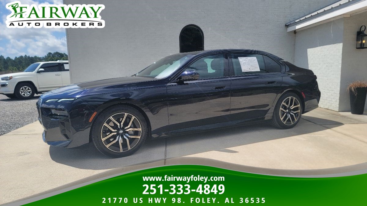 2025 BMW 7 Series 740i xDrive Sedan's photo
