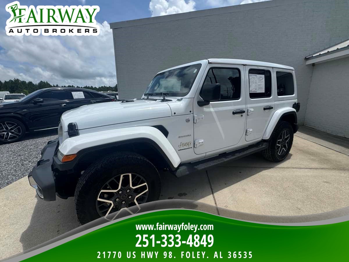 2024 Jeep Wrangler Sahara's photo