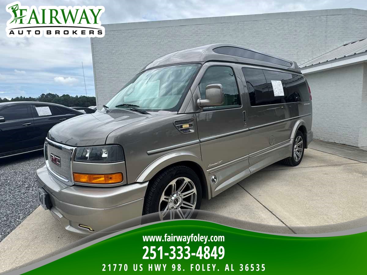 2018 GMC Savana 2500's photo