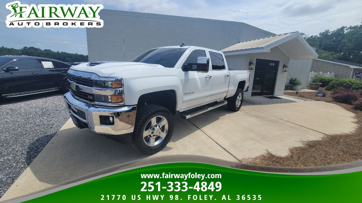 2017 Chevrolet Silverado HD LTZ 4WD Crew Cab Standard Box's photo