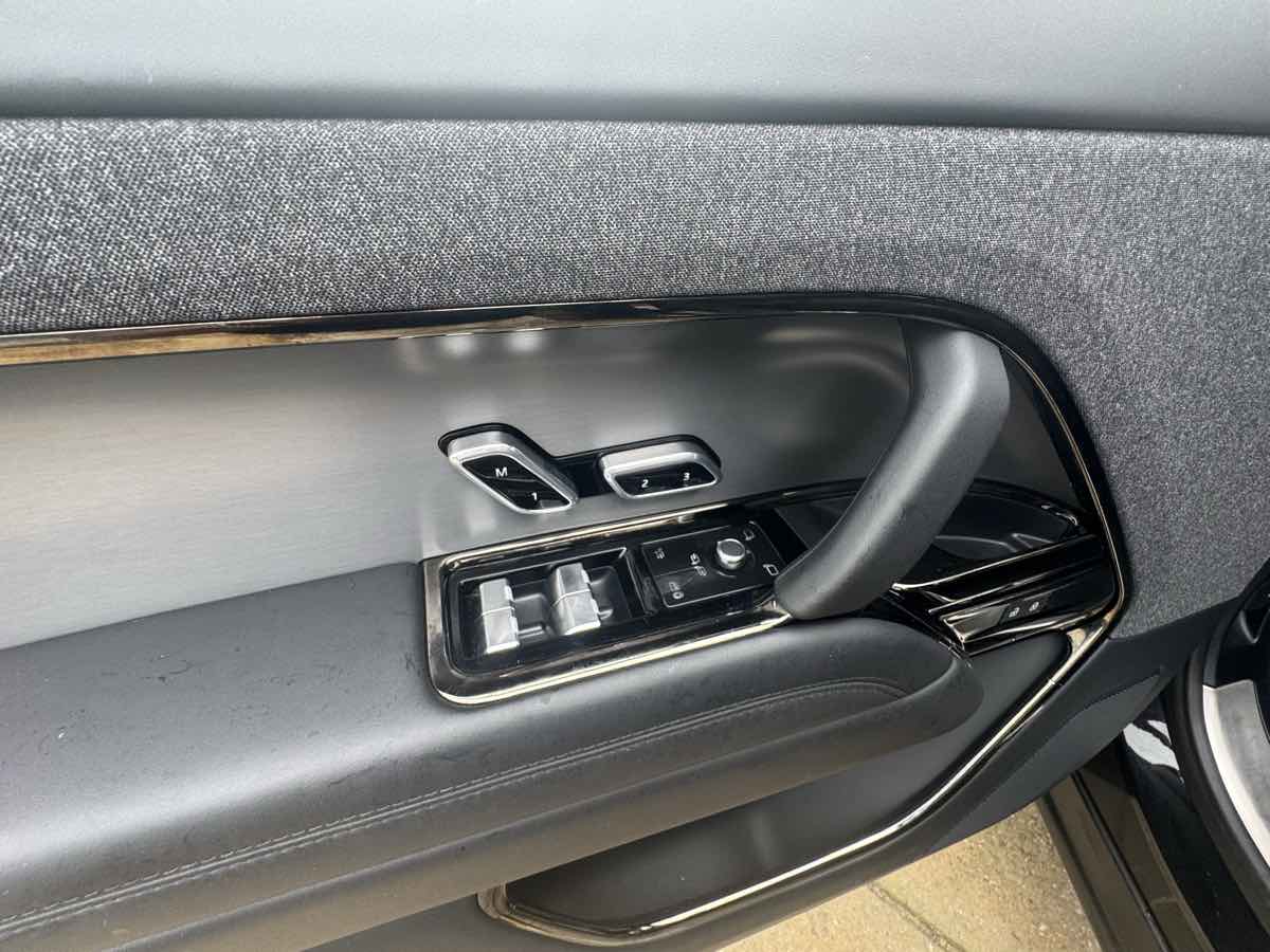 2024 Land Rover Range Rover Sport SE Dynamic - Photo 11