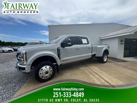 2026 Ford Super Duty F-450 DRW LARIAT