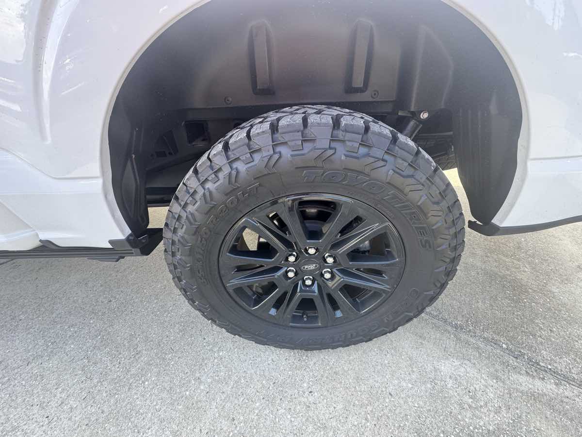 2024 Ford F-150 Platinum - Photo 34