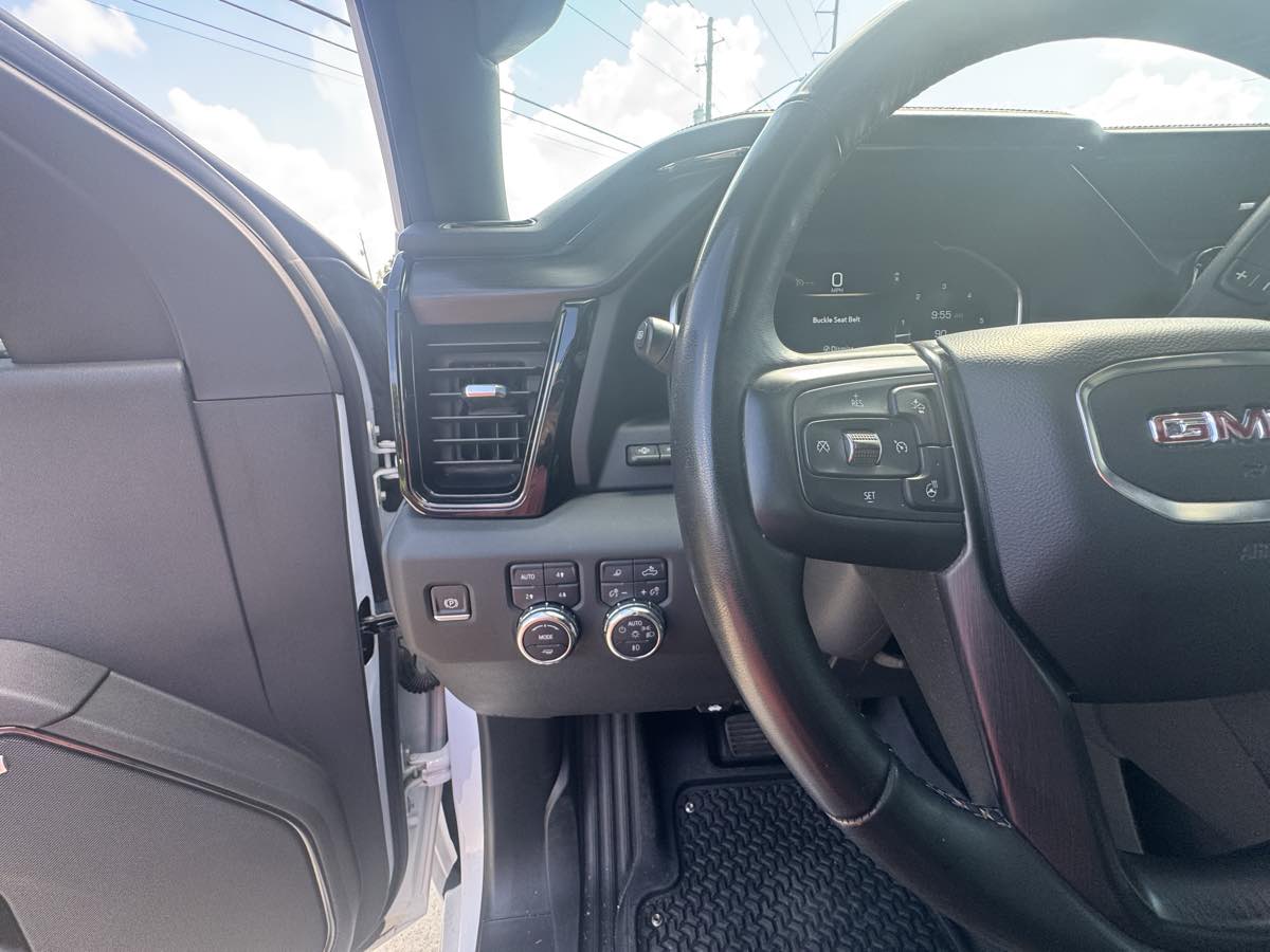 2024 GMC Sierra 2500HD AT4 - Photo 15
