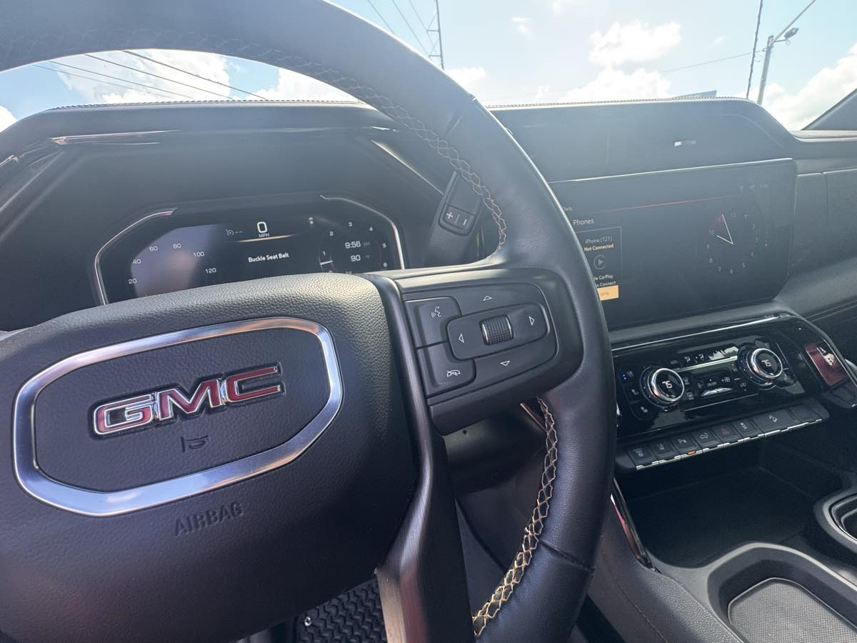2024 GMC Sierra 2500HD AT4 - Photo 16