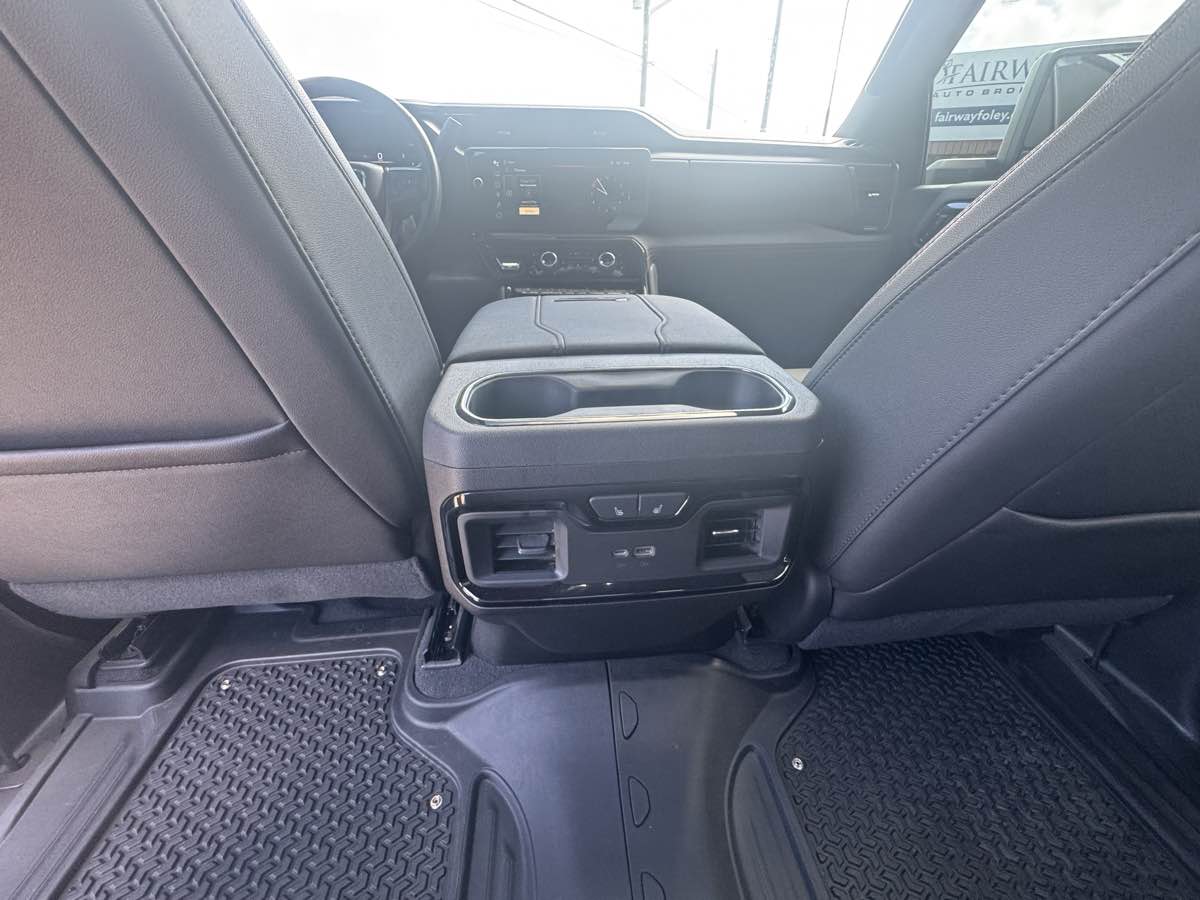 2024 GMC Sierra 2500HD AT4 - Photo 25