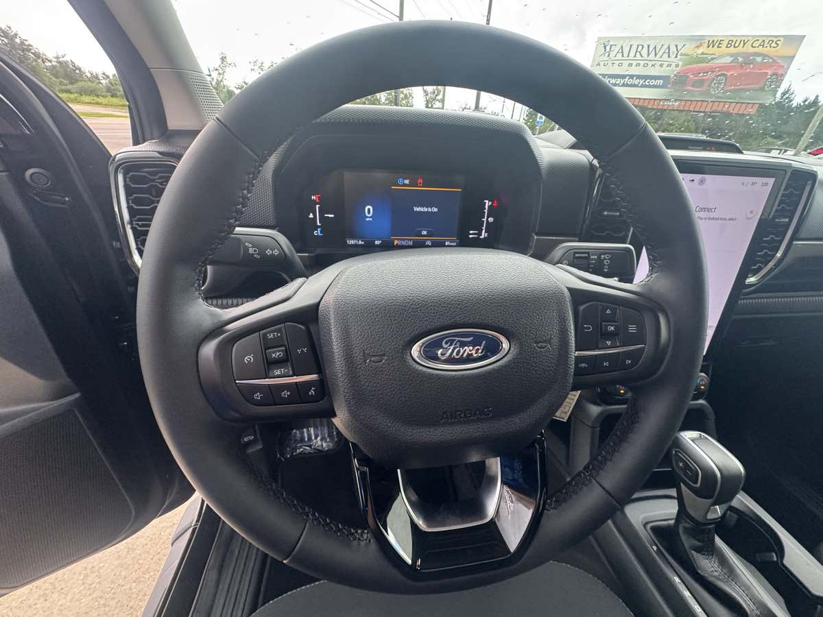 Photo 13 of this Ford Ranger