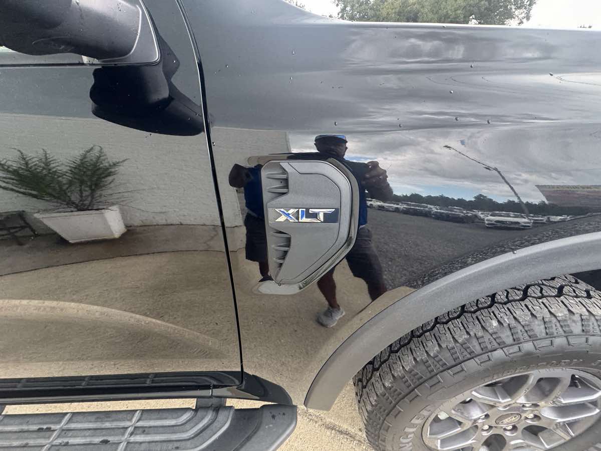Photo 22 of this Ford Ranger