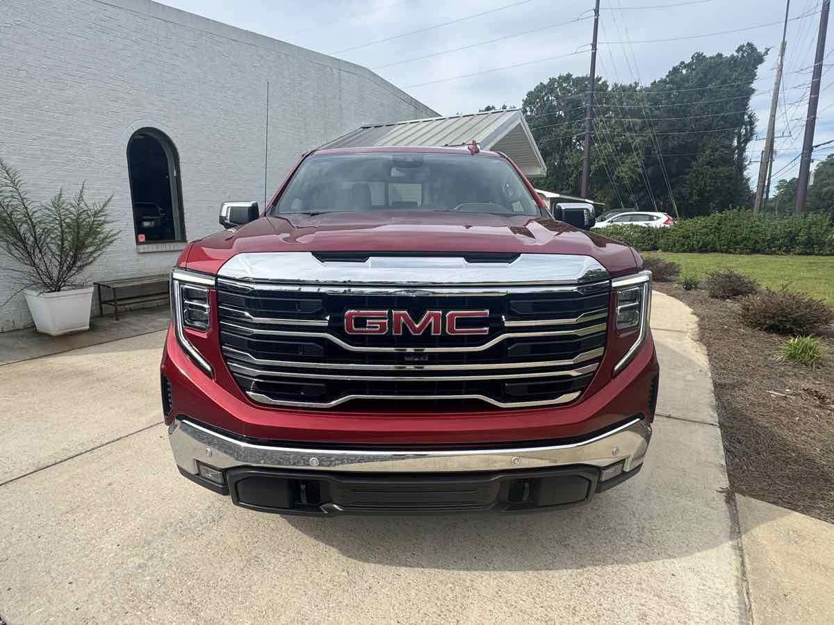 Photo 3 of this GMC Sierra 1500