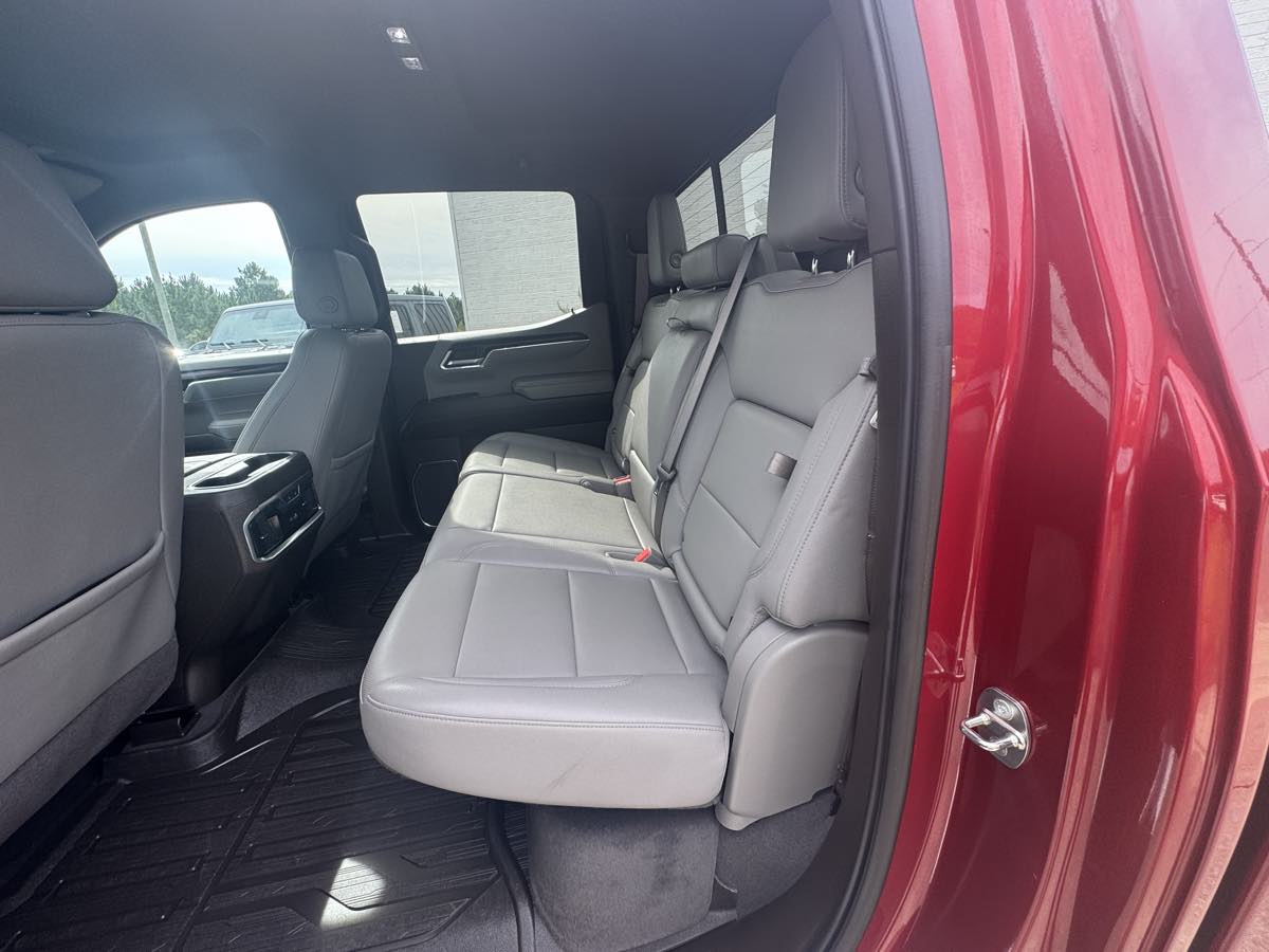 Photo 8 of this GMC Sierra 1500
