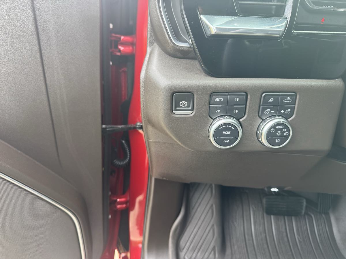Photo 13 of this GMC Sierra 1500