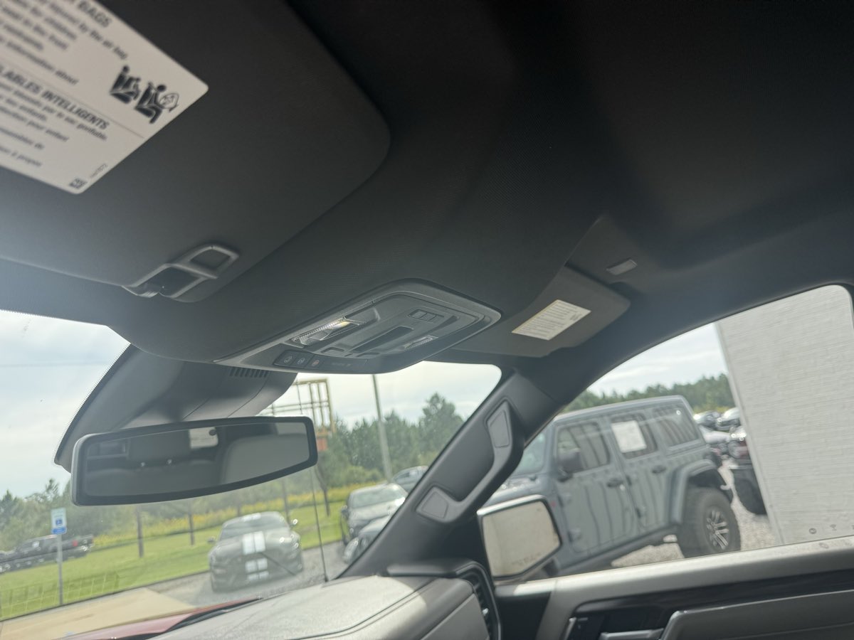Photo 18 of this GMC Sierra 1500
