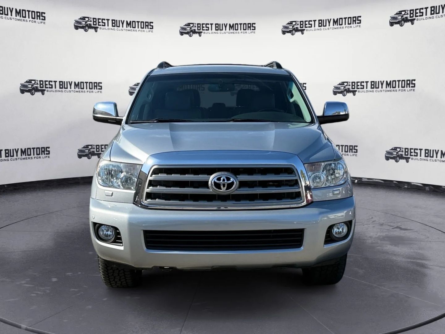2014 Toyota Sequoia Limited Sport photo 2