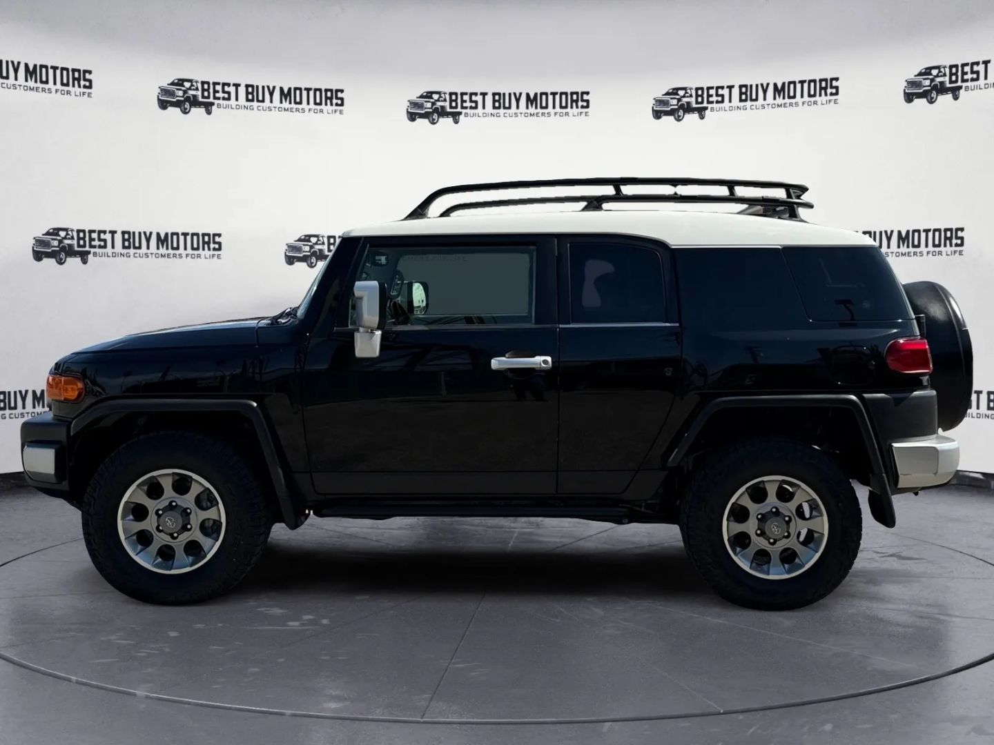 2013 Toyota FJ Cruiser Base photo 4