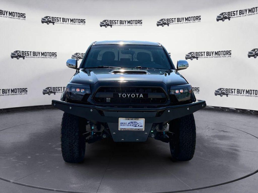 2014 Toyota Tacoma Limited photo 2