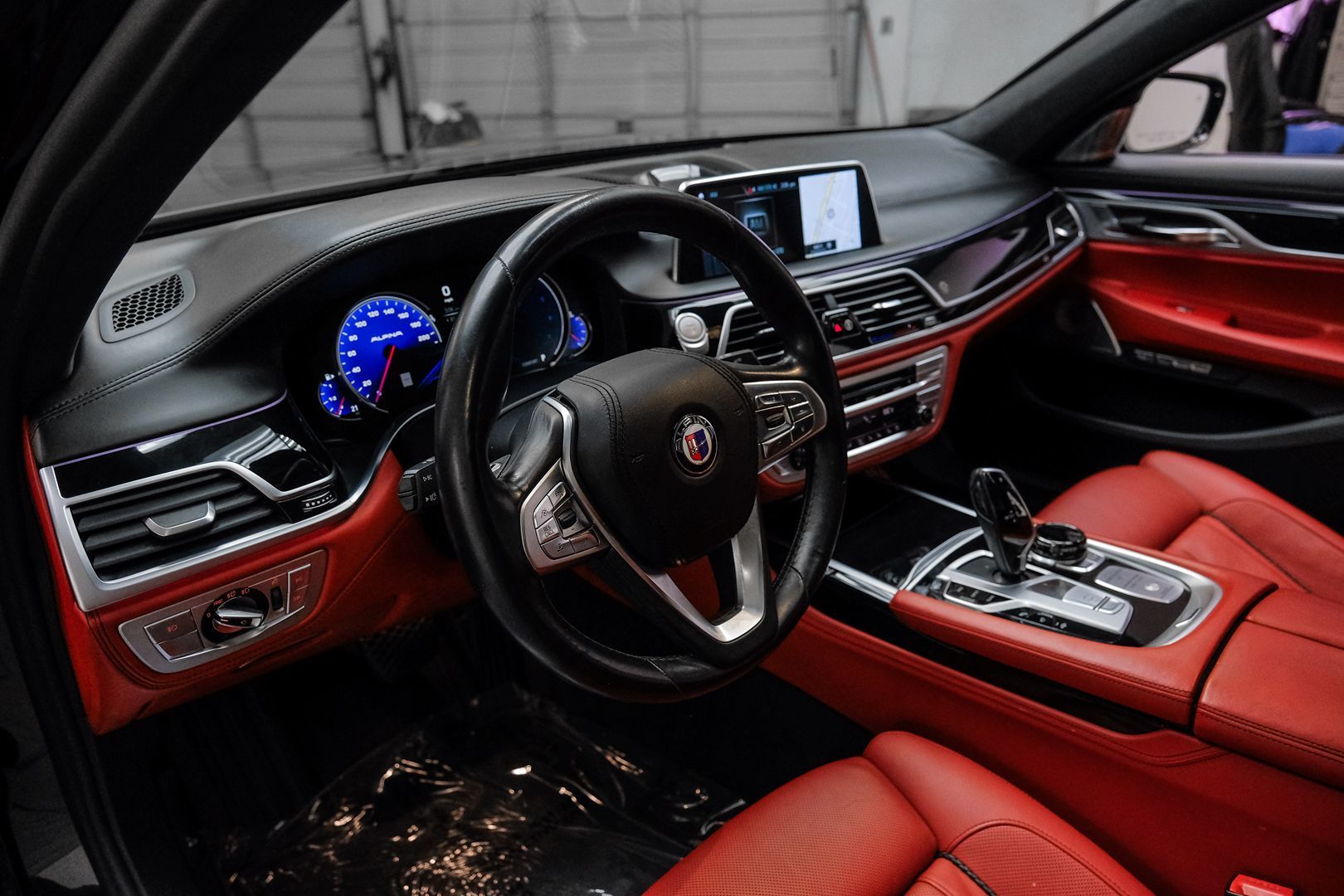 2018 Bmw 750i / B7 xDrive Sedan photo 2
