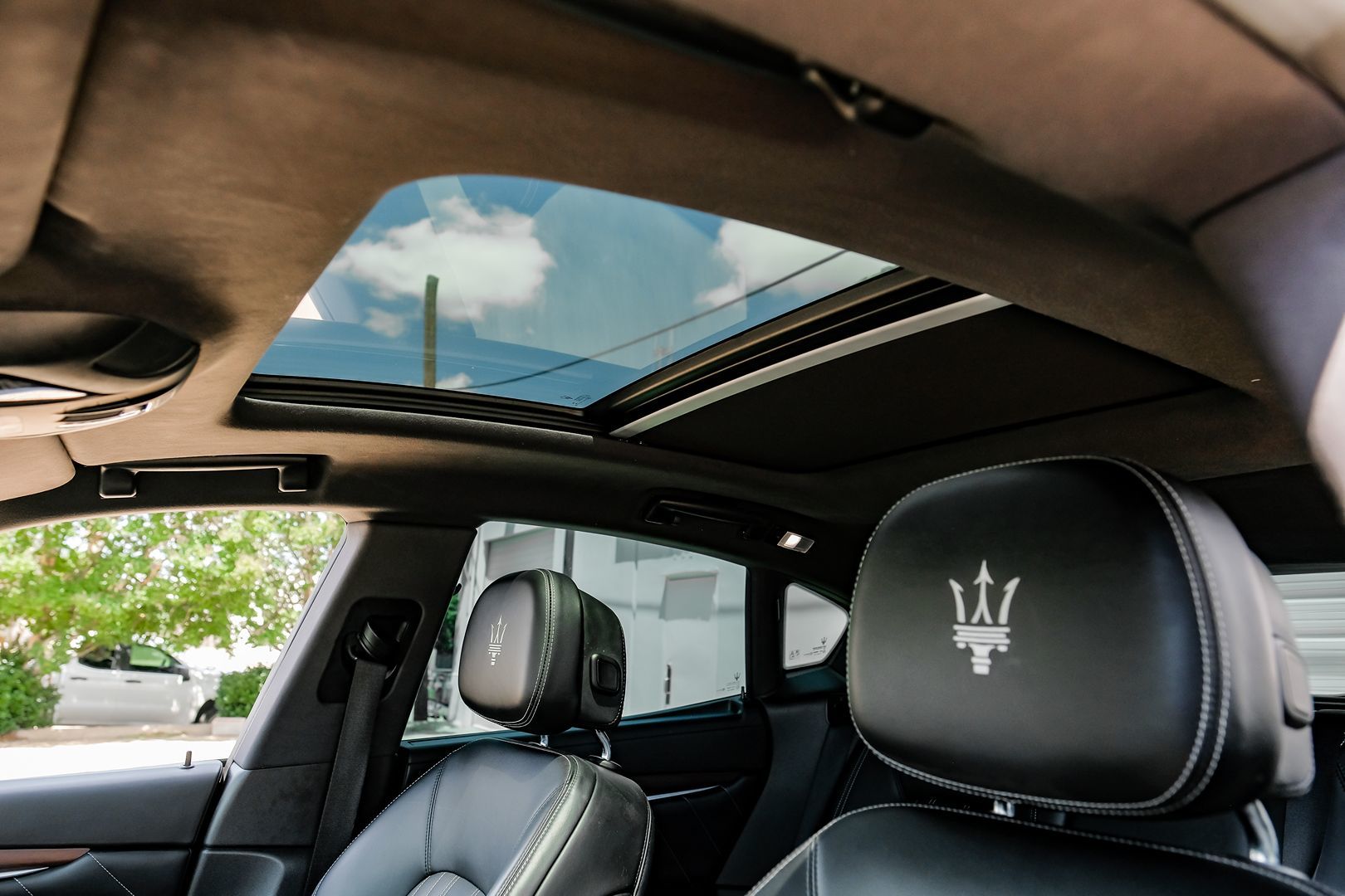 2019 Maserati Levante GranLusso photo 4