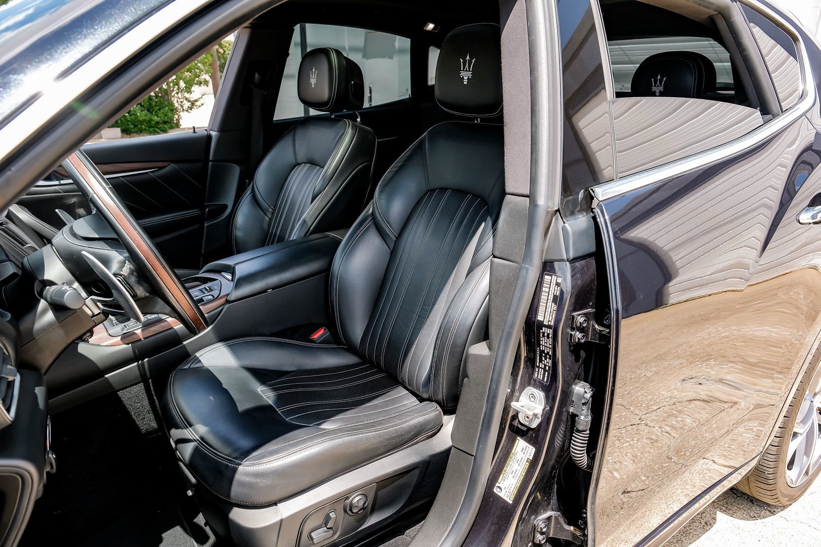 2019 Maserati Levante GranLusso photo 3