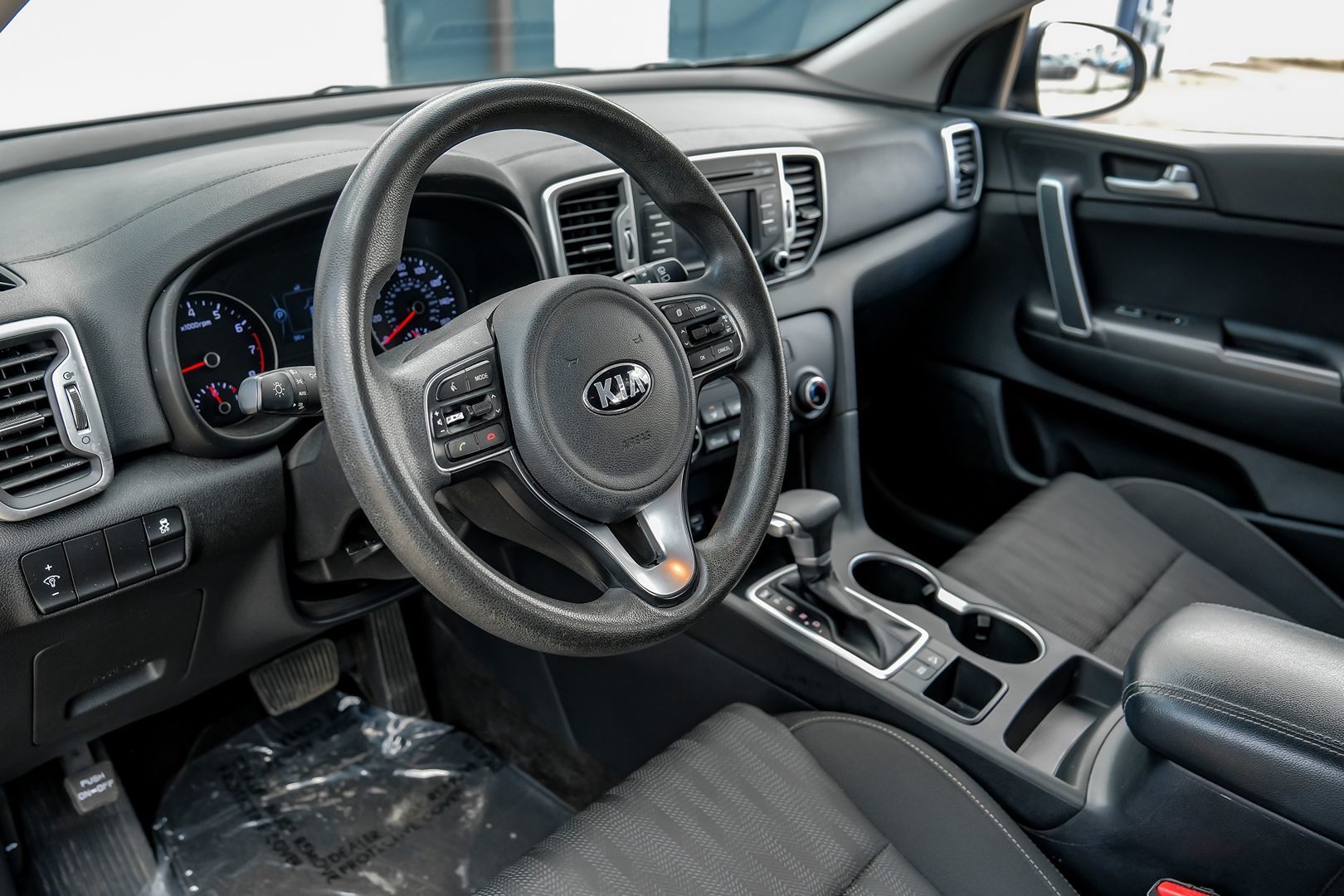 2019 Kia Sportage LX photo 3