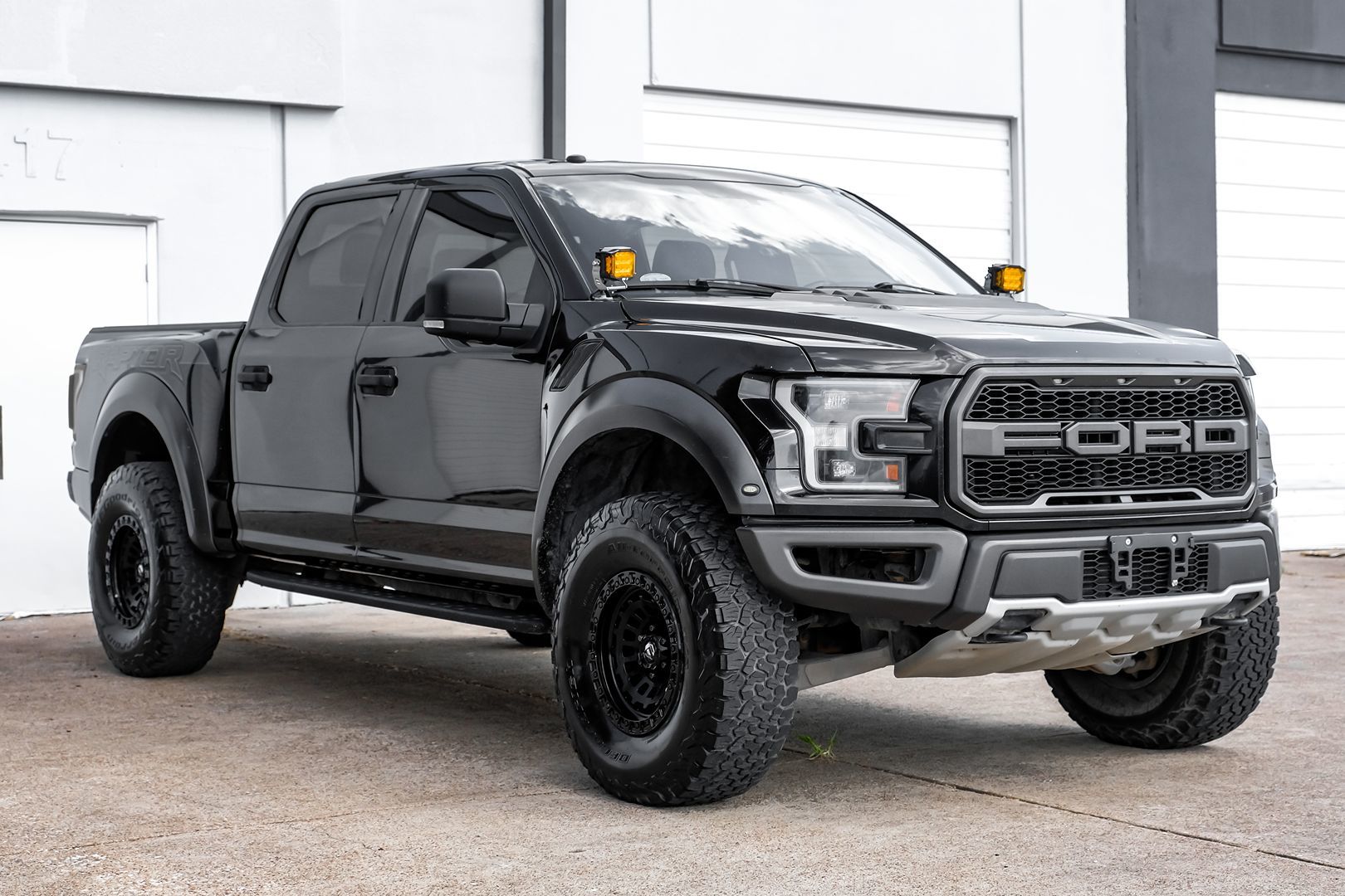 2018 Ford F-150 Raptor photo 8