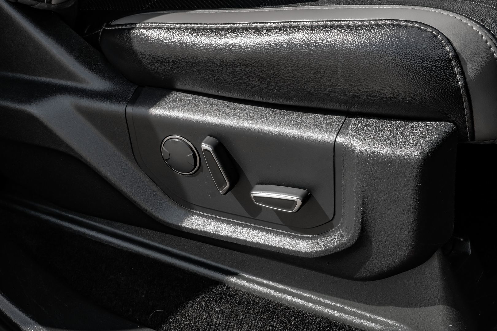 2018 Ford F-150 Raptor photo 31