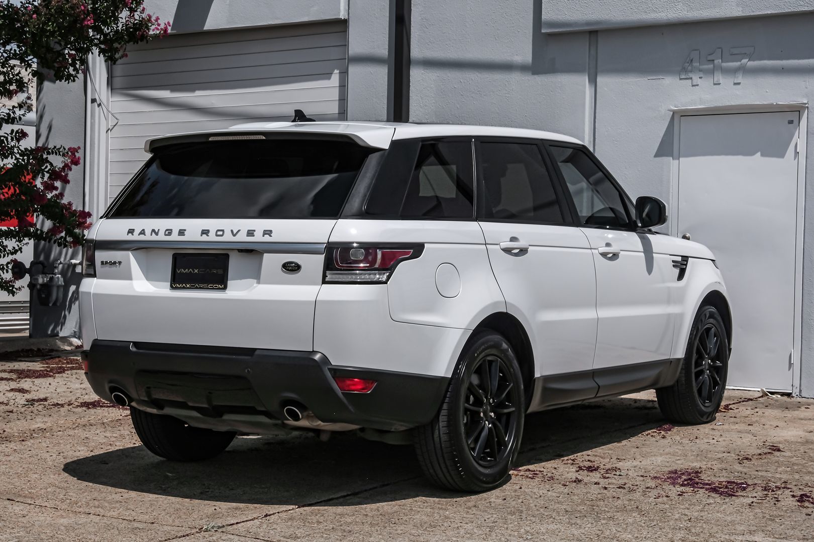 2016 Land Rover Range Rover Sport SE photo 10
