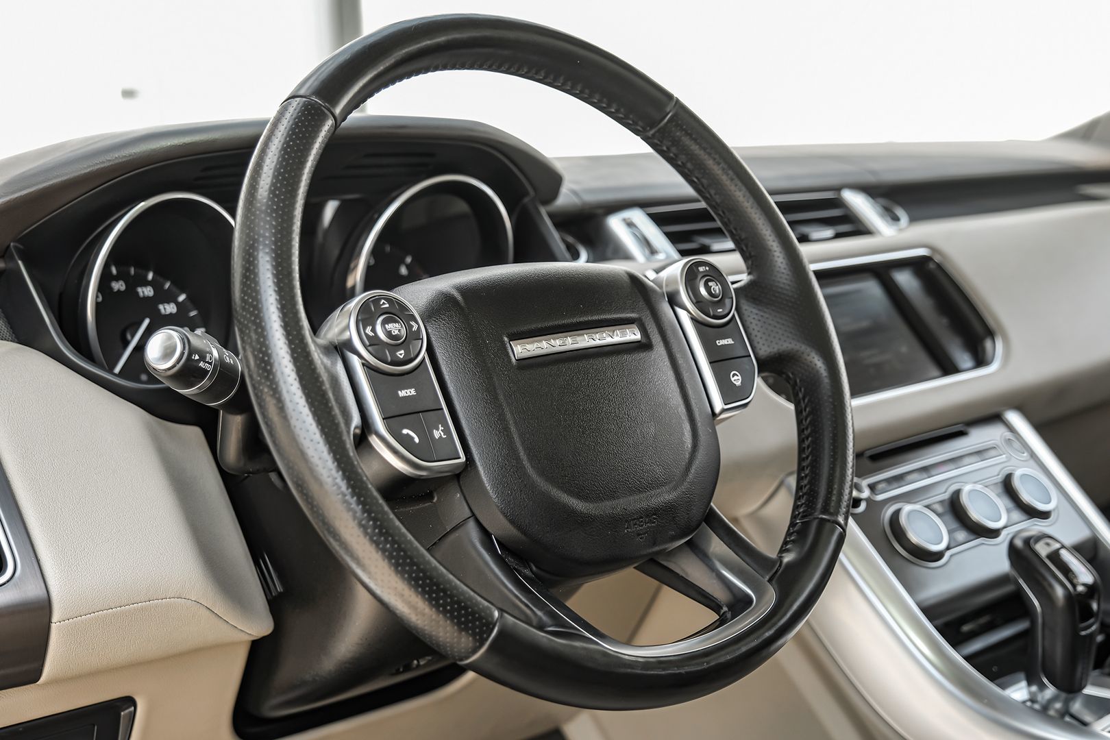 2016 Land Rover Range Rover Sport SE photo 19