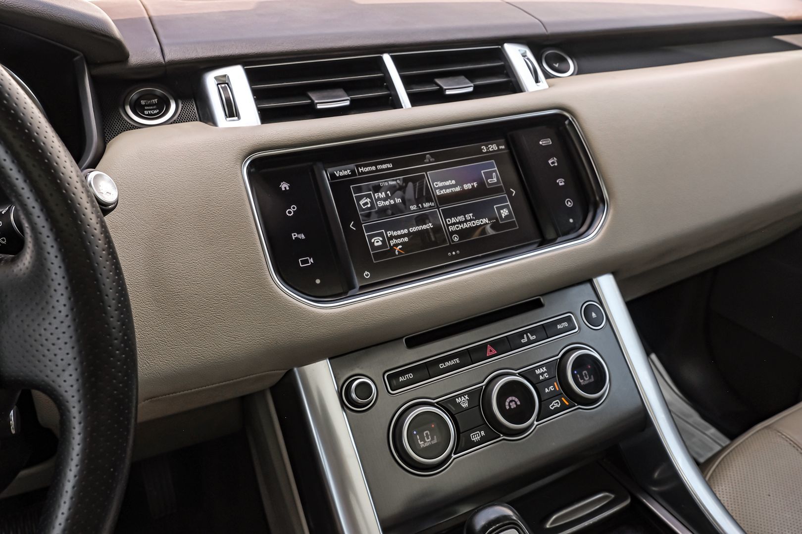 2016 Land Rover Range Rover Sport SE photo 32